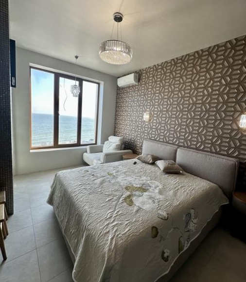 продажа трехкомнатной квартиры номер A-173995 в Киевском районе, фото номер 10